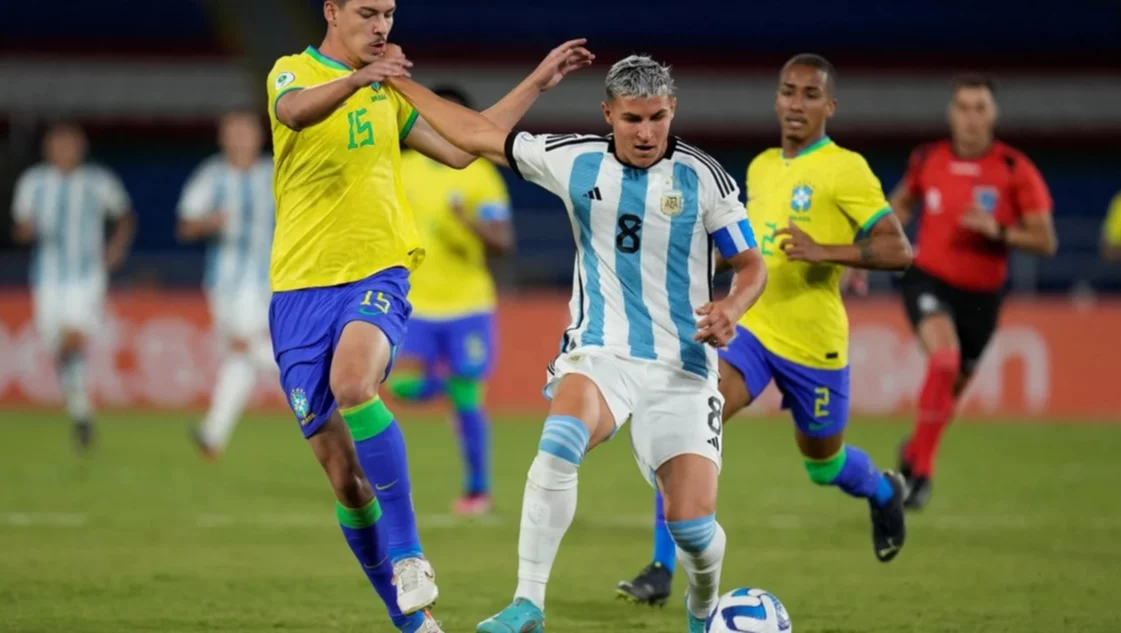 Sub 20: Argentina perdió 3-1 con Brasil y quedó muy complicada su clasificación
