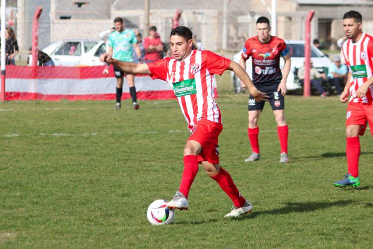 3era fecha Torneo Clausura. Ganaron Tiro Federal C.S y Blanco y Negro, Independiente empató y perdió El Progreso.