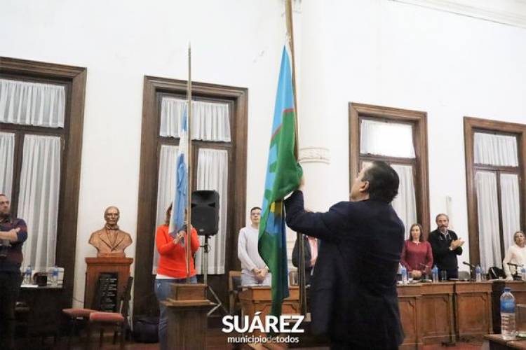 El Intendente Ricardo Moccero participó del reconocimiento que el Concejo Deliberante realizó al Doctor Osvaldo Azpilicueta