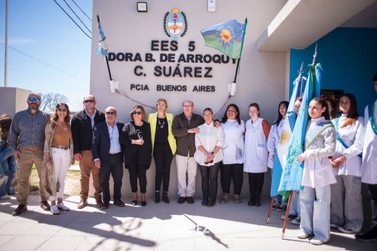La Escuela Secundaria N° 5 lleva con orgullo el nombre de la querida docente “Dora Biurrarena de Arroquy”