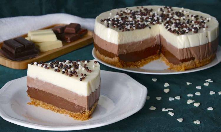 Tarta de tres chocolates: la dulce armonía del cacao en un postre irresistible