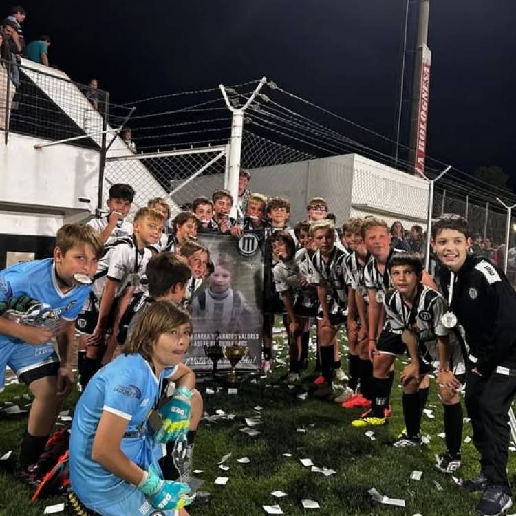 Blanco y Negro “Blanco” campeón del Torneo Patoruzitos