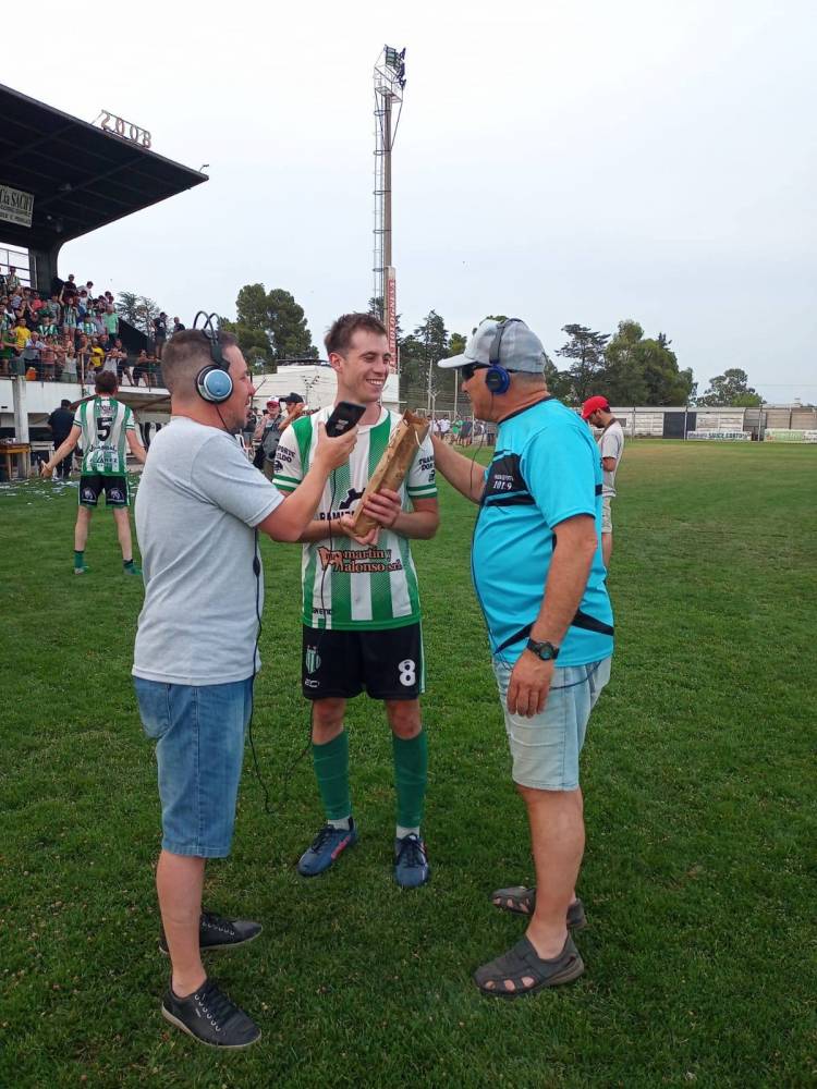 ATLETICO HUANGUELEN GANO LA FINAL DEL CLAUSURA Y JUEGA LA FINAL DEL AÑO