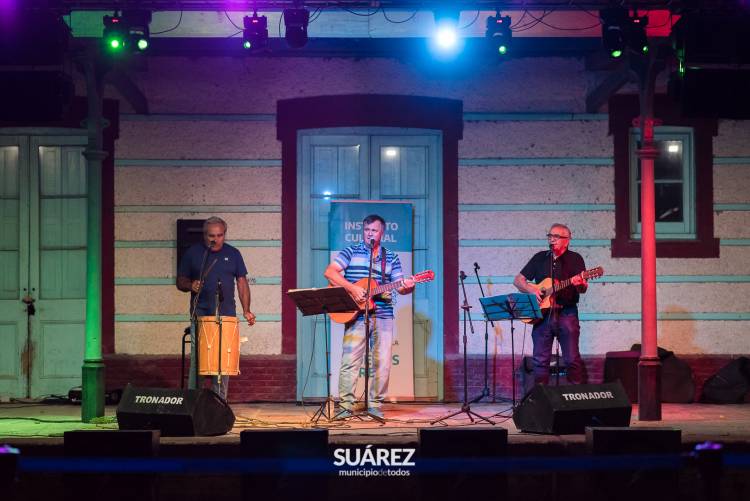 Exitosa noche de Peña Folclórica en Huanguelén