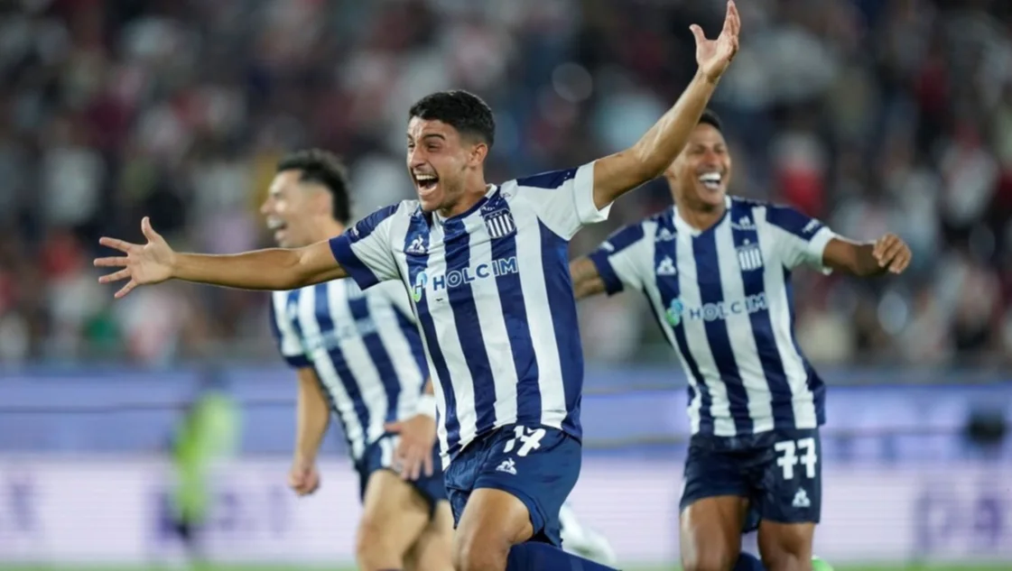 Talleres venció a River por penales y se quedó con la Supercopa Internacional