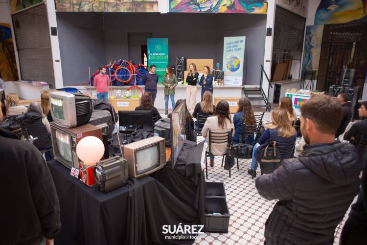 Así se vivió ECOPANTALLAS INTERACTIVAS en el Mercado de las Artes