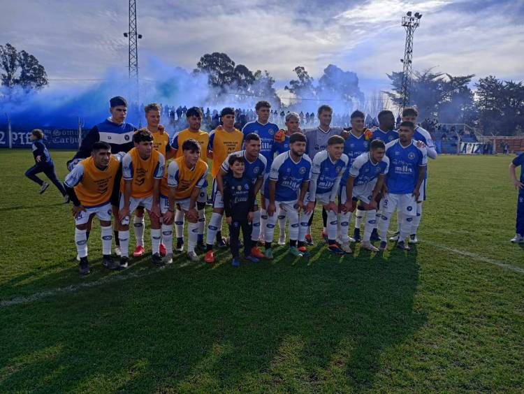 Club Sarmiento y Racing son finalistas del Apertura