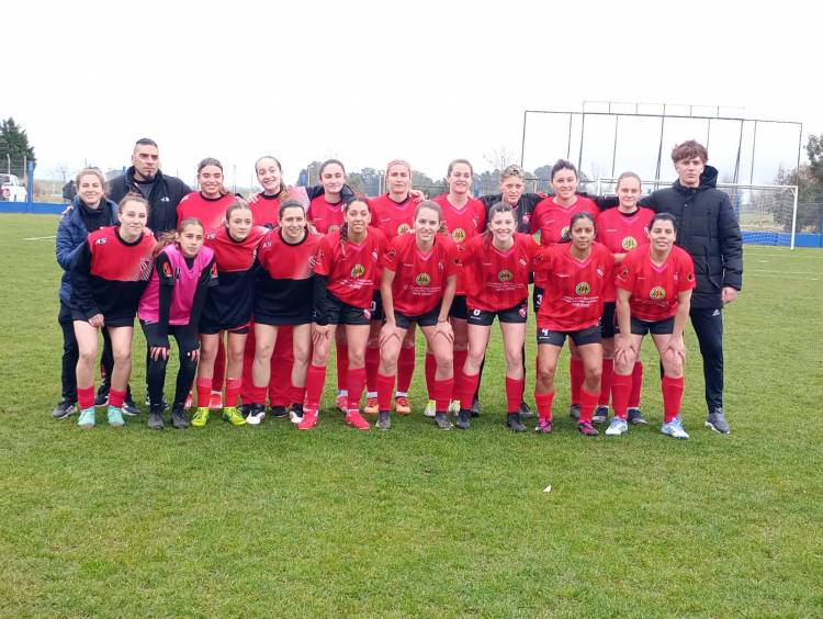 Independiente se quedo con el clásico de Primera Femenino