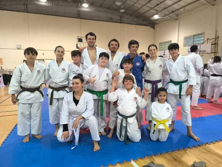 KARATE: importante participación SKIF de la delegación suarense