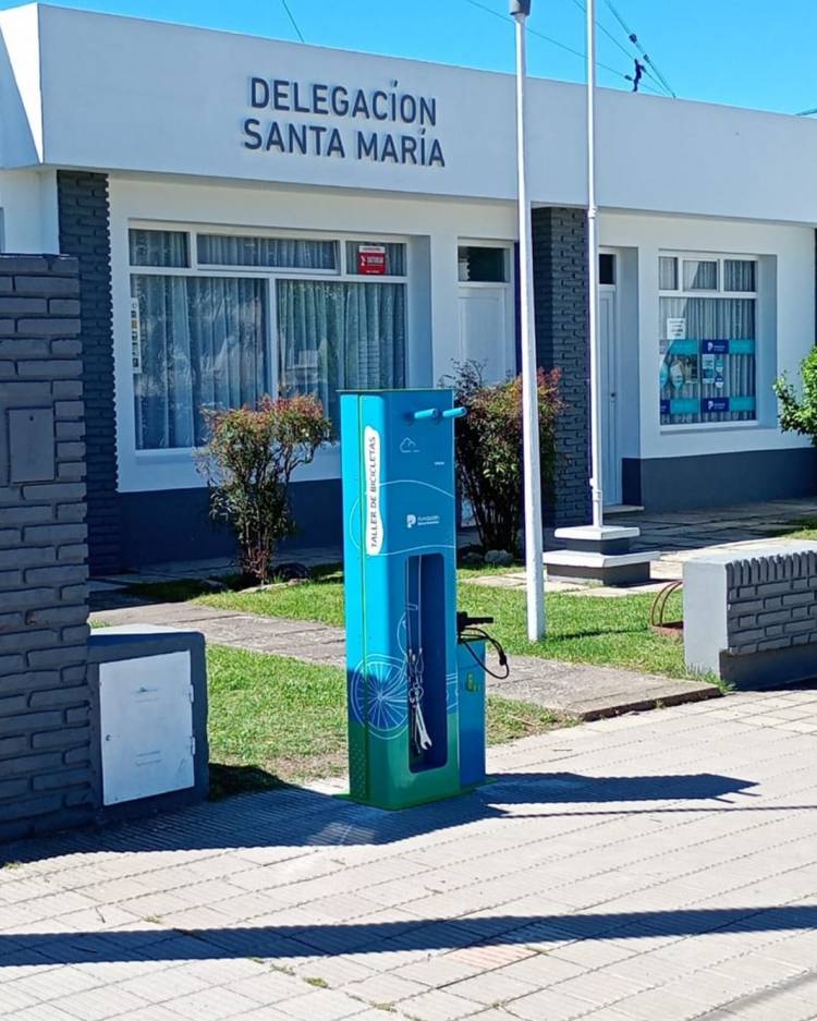 Nueva estación sustentable de bicicletas en Pueblo Santa María