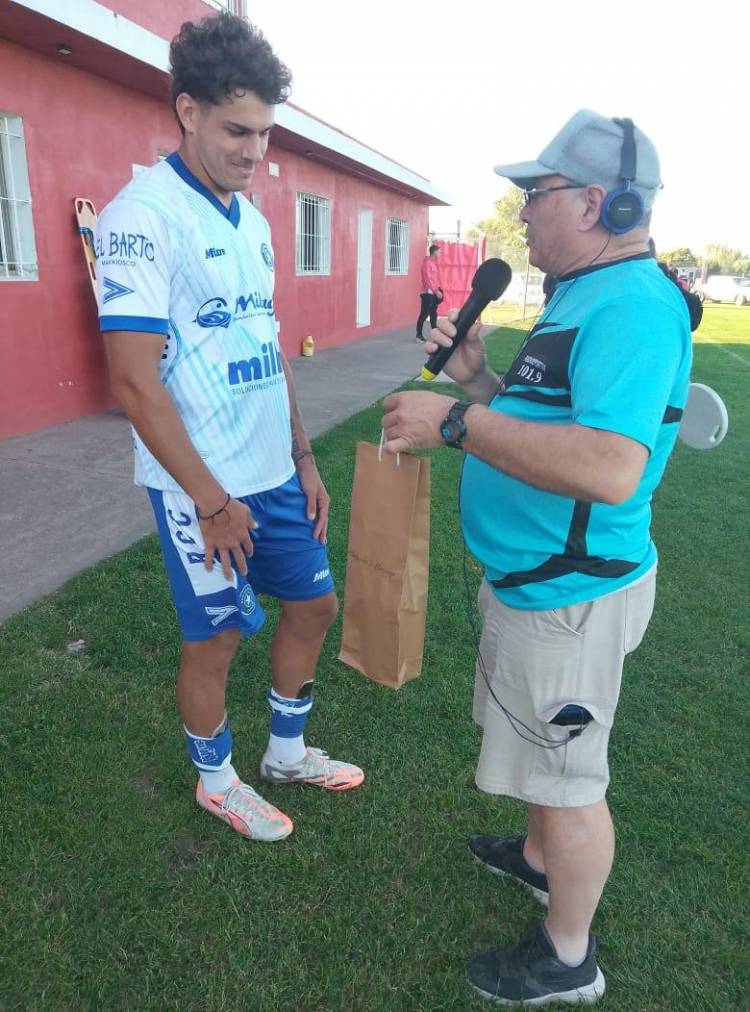 Racing goleo a un Independiente remendado y golpeado