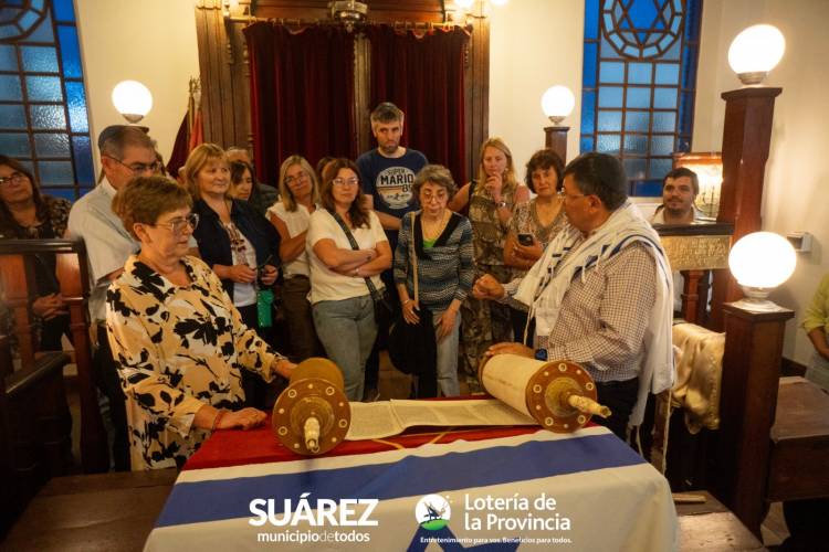 Una noche de historia e identidad que ni la tormenta pudo detener