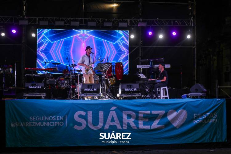 Suárez vibró al ritmo de la música en una nueva edición de "Suarez Peatonal"