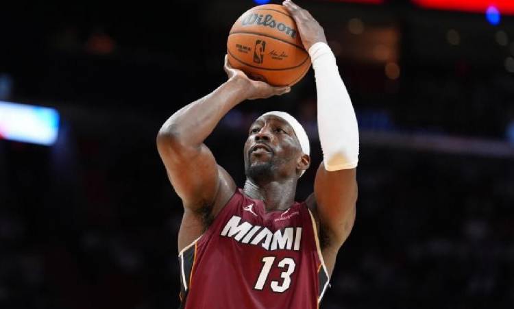 Una locura: Bam Adebayo clavó 83 puntos y superó a Kobe Bryant