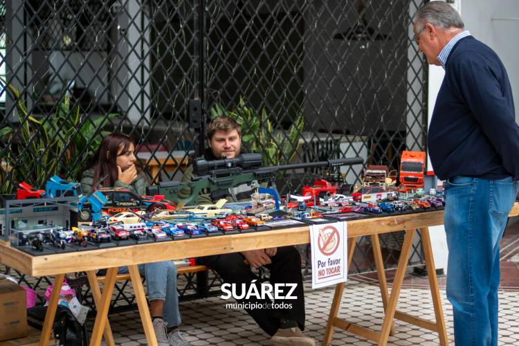 Gran convocatoria en el 1° encuentro de Modelismo y Coleccionismo