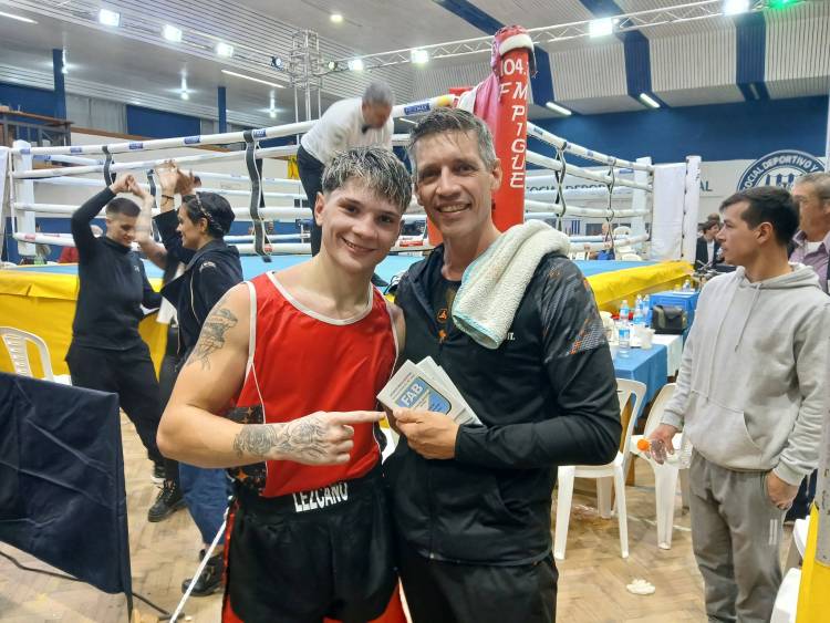 El Boxeo dijo presente, con el Polideportivo de club "El Progreso" colmado