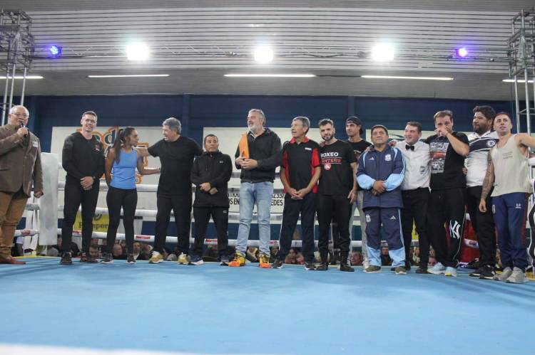 El Boxeo dijo presente, con el Polideportivo de club "El Progreso" colmado