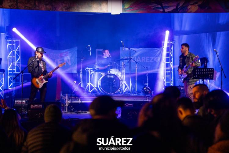 ¡El rock volvió a sonar fuerte en Coronel Suárez!