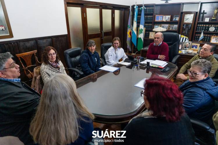 Ricardo Moccero recibió a dos mujeres veteranas de Guerra de Malvinas que salvaron vidas durante la gesta