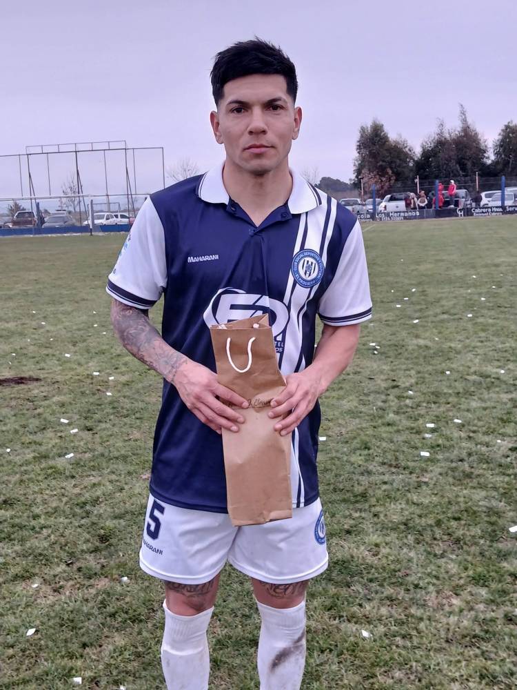 El Progreso en semis: venció 2 a 0 a Independiente y se quedó con el clásico