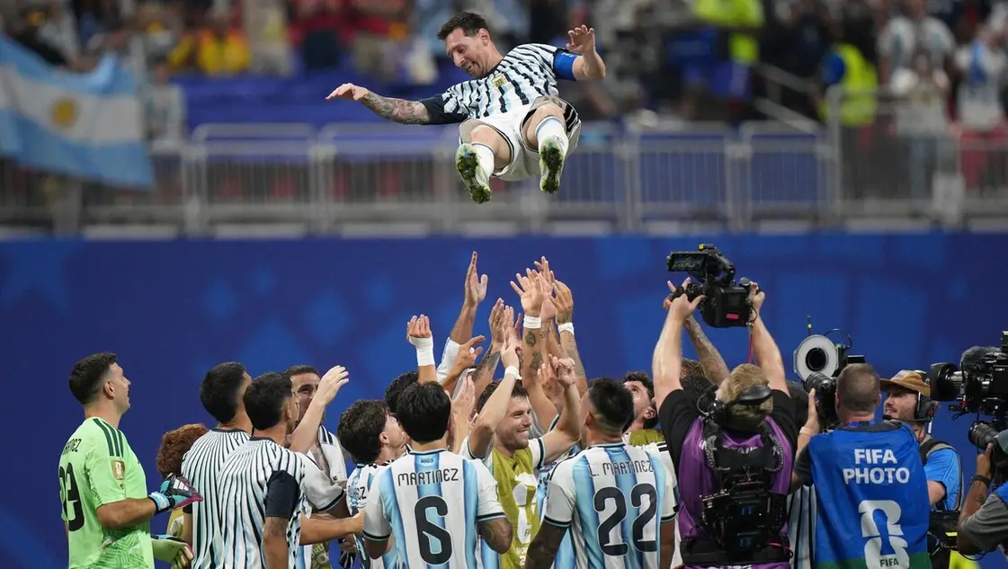 ¡Sueño intacto, Selección! Argentina, que perdía 2-0, venció a Egipto por 3-2 y avanzó a cuartos