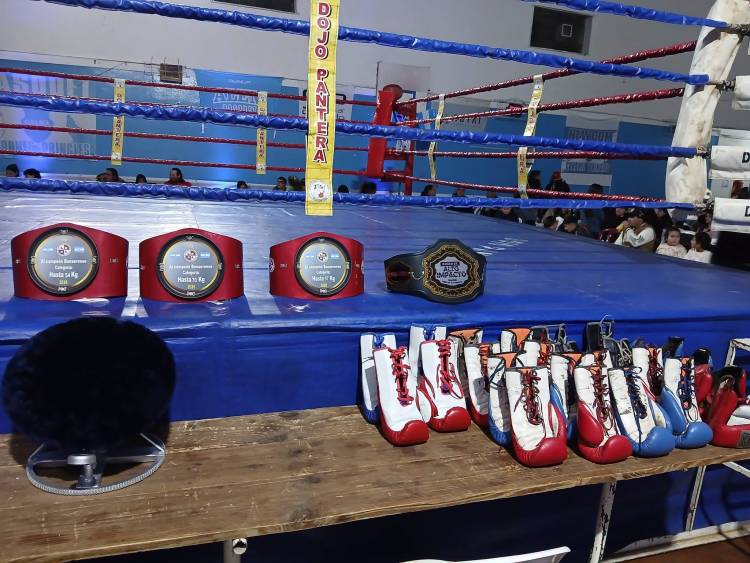 Gran Festival boxistico organizado por BUNDINI BOXING en el Club Alem de Coronel Pringles