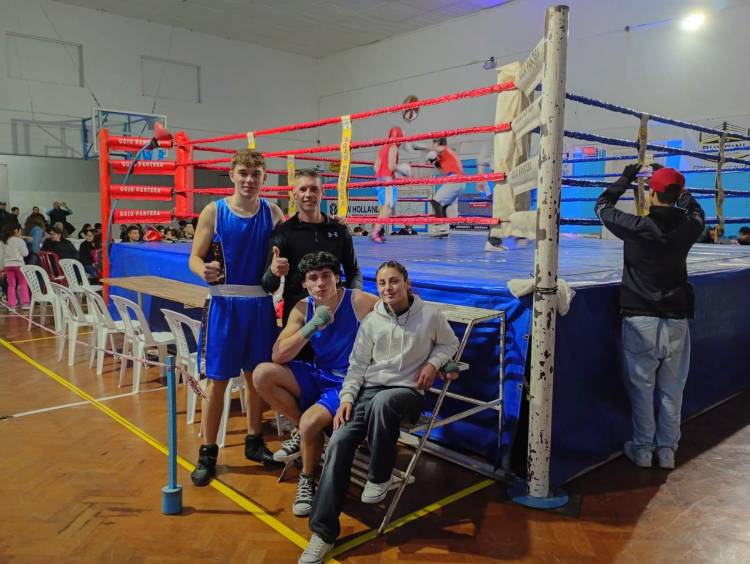 Gran Festival boxistico organizado por BUNDINI BOXING en el Club Alem de Coronel Pringles