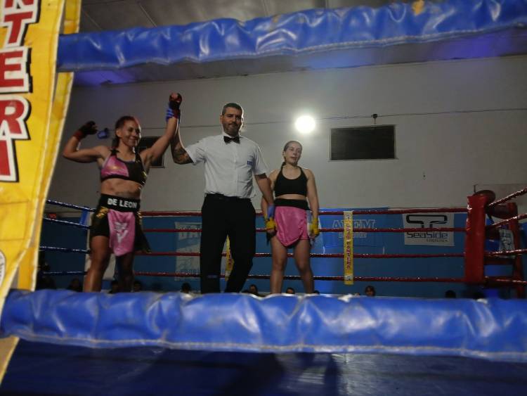 Gran Festival boxistico organizado por BUNDINI BOXING en el Club Alem de Coronel Pringles