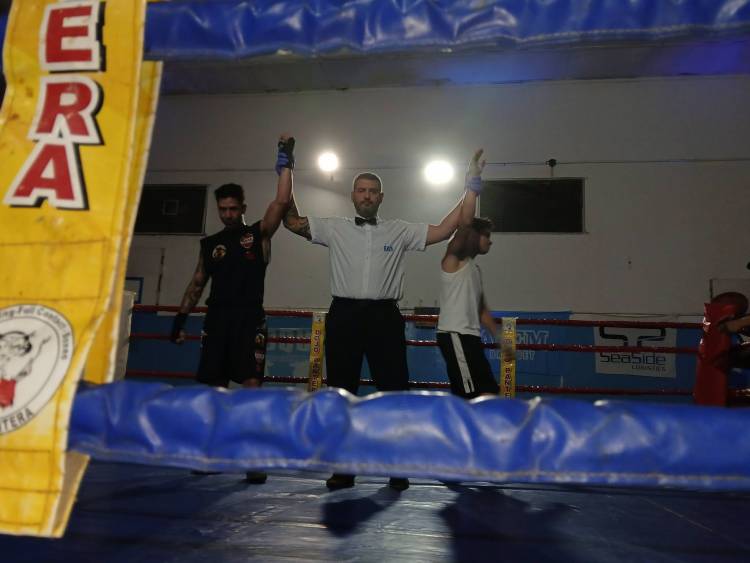 Gran Festival boxistico organizado por BUNDINI BOXING en el Club Alem de Coronel Pringles