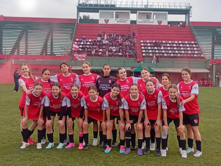 Última fecha del Sub 15 femenino: Independiente SJ gritó campeón