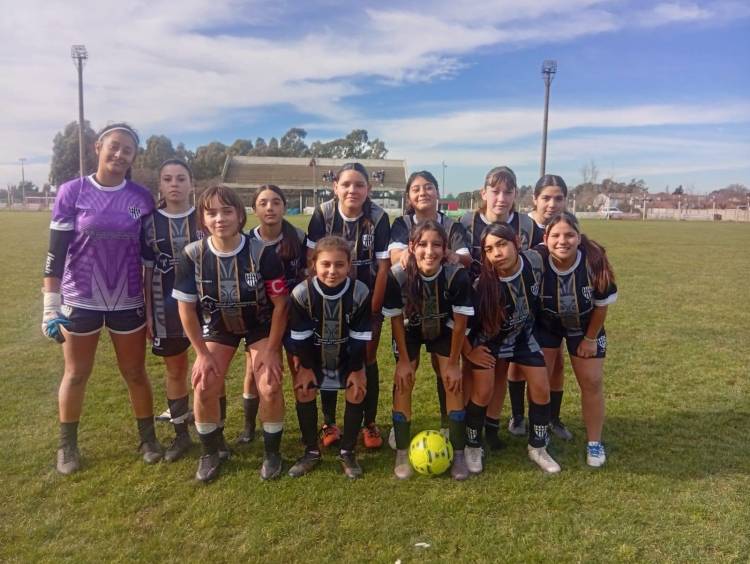 Última fecha del Sub 15 femenino: Independiente SJ gritó campeón