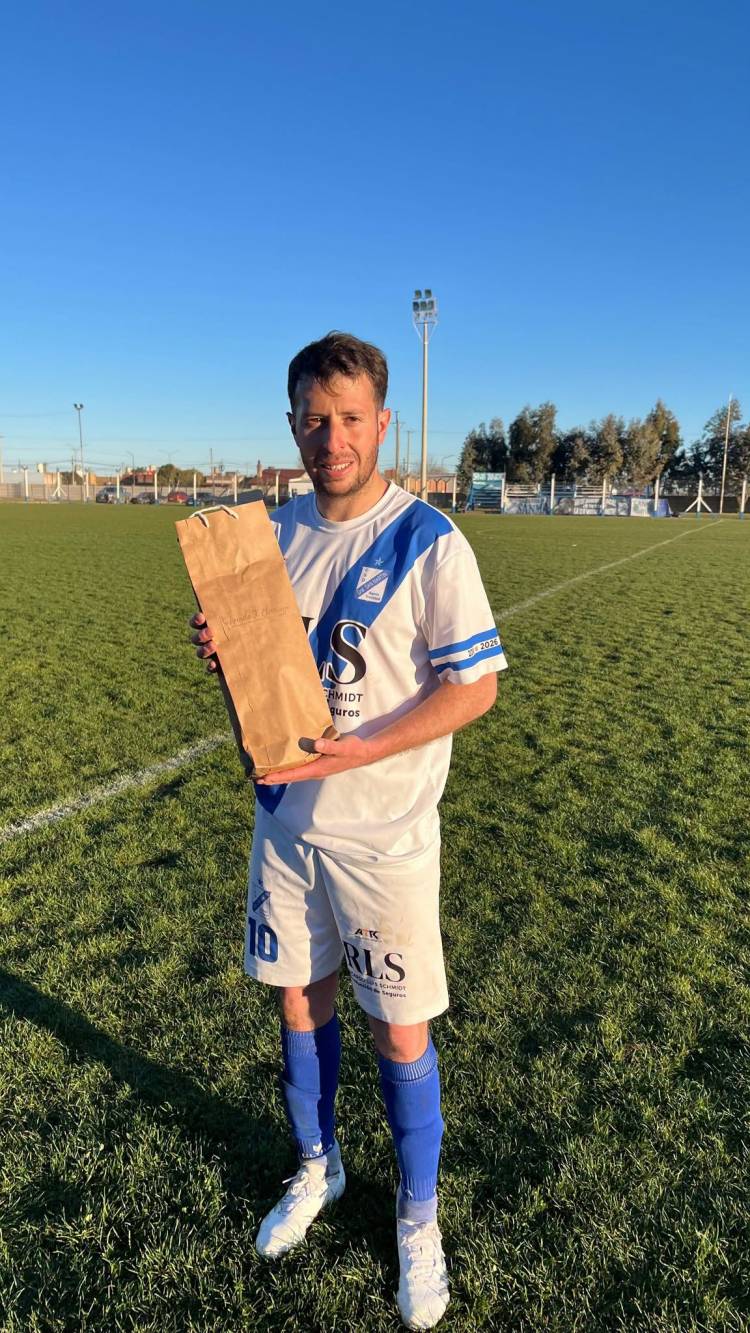 El Sanma le quitó el invicto a el Progre  y el Rojo volvió al triunfo