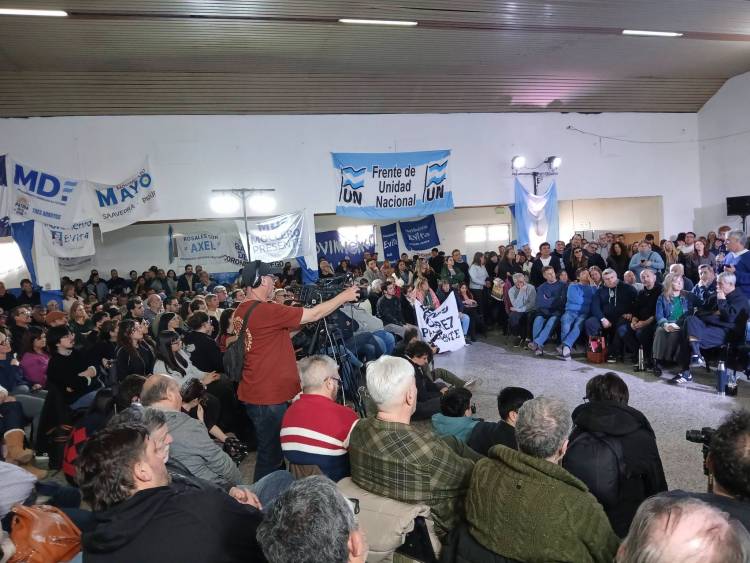 El MDF de la 6ta Sección Electoral con la presencia de Ministros, Intendentes, y legisladores en Coronel Suárez