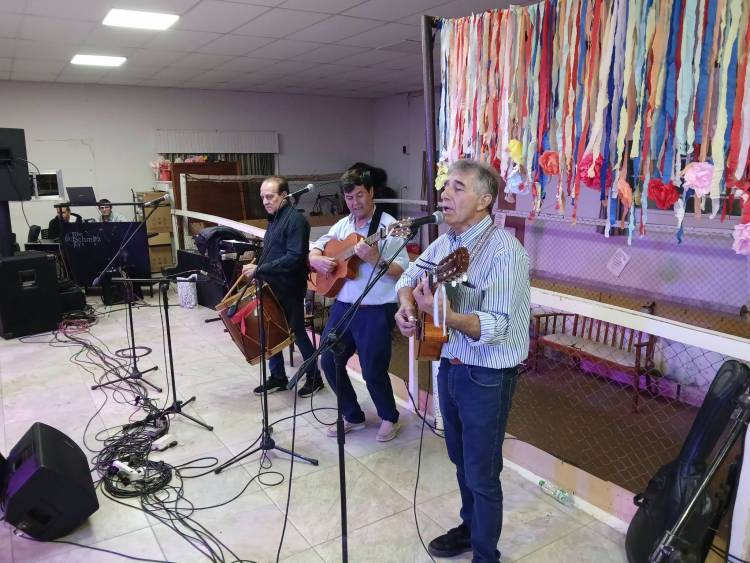 El festival folclórico del Hogar de Ancianos Domingo Goñi fue un éxito