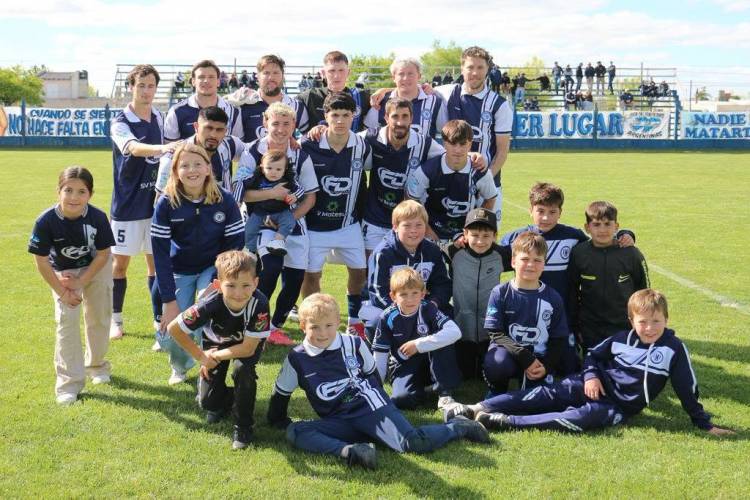 Tucumanazo en Santa Maria:  con tres goles del Tucu Eduardo Garcia El Progreso vencio a Union T