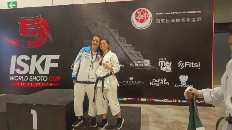 Nueve medallas para Coronel Suárez en la 5ª Copa Mundial de la Federación Internacional de Karate 